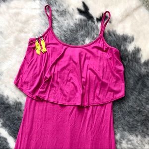 Fuchsia maxi dress with slit